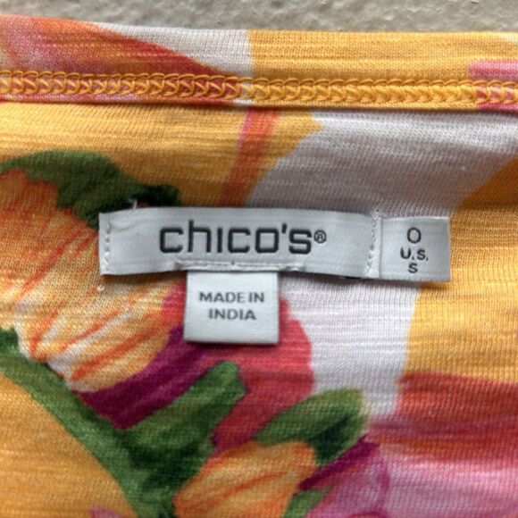 CHICO'S Colorful Floral GATHERED SLEEVE TOP SIZE CHICO'S 0 (S) Classy Preppy - Picture 5 of 5
